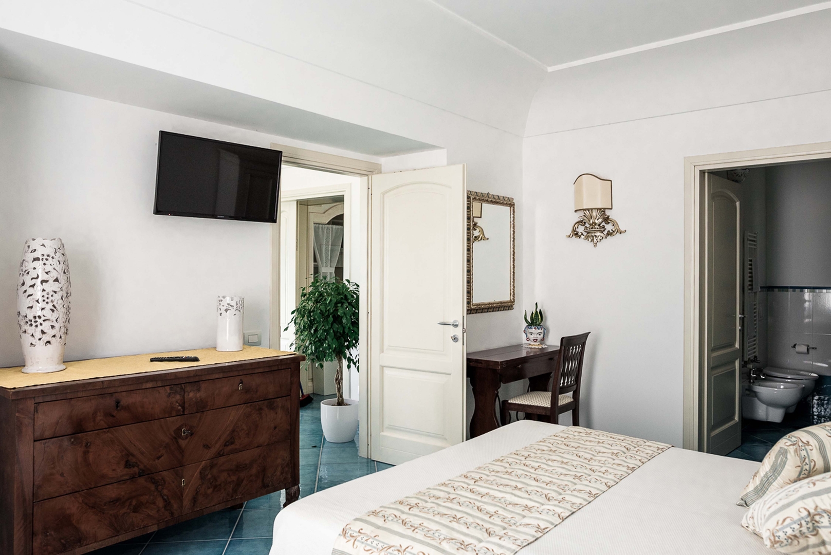 Villa Cosma - Panoramic Elegance in Ravello 46 Villas in Italy