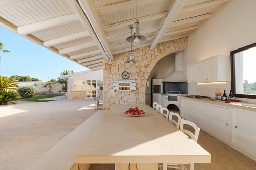 Villa Catrice - Seafront villa with private pool 6 Villas in Italy