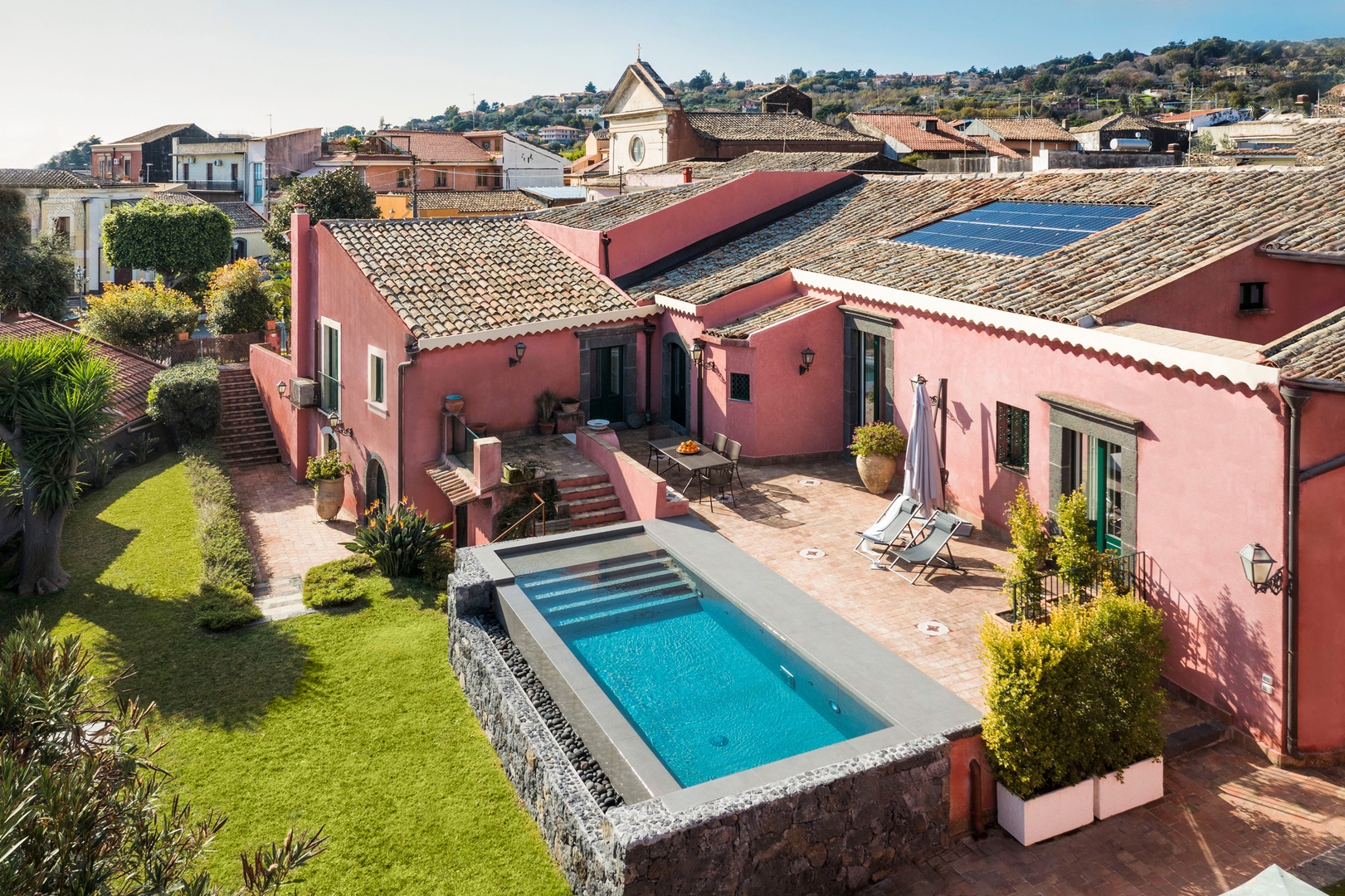Villa Varanni near Catania 8 Villas in Italy
