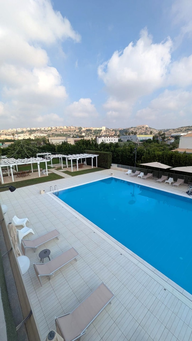 Villa Oasi, in the heart of Southeast Sicily 38 Villas in Italy