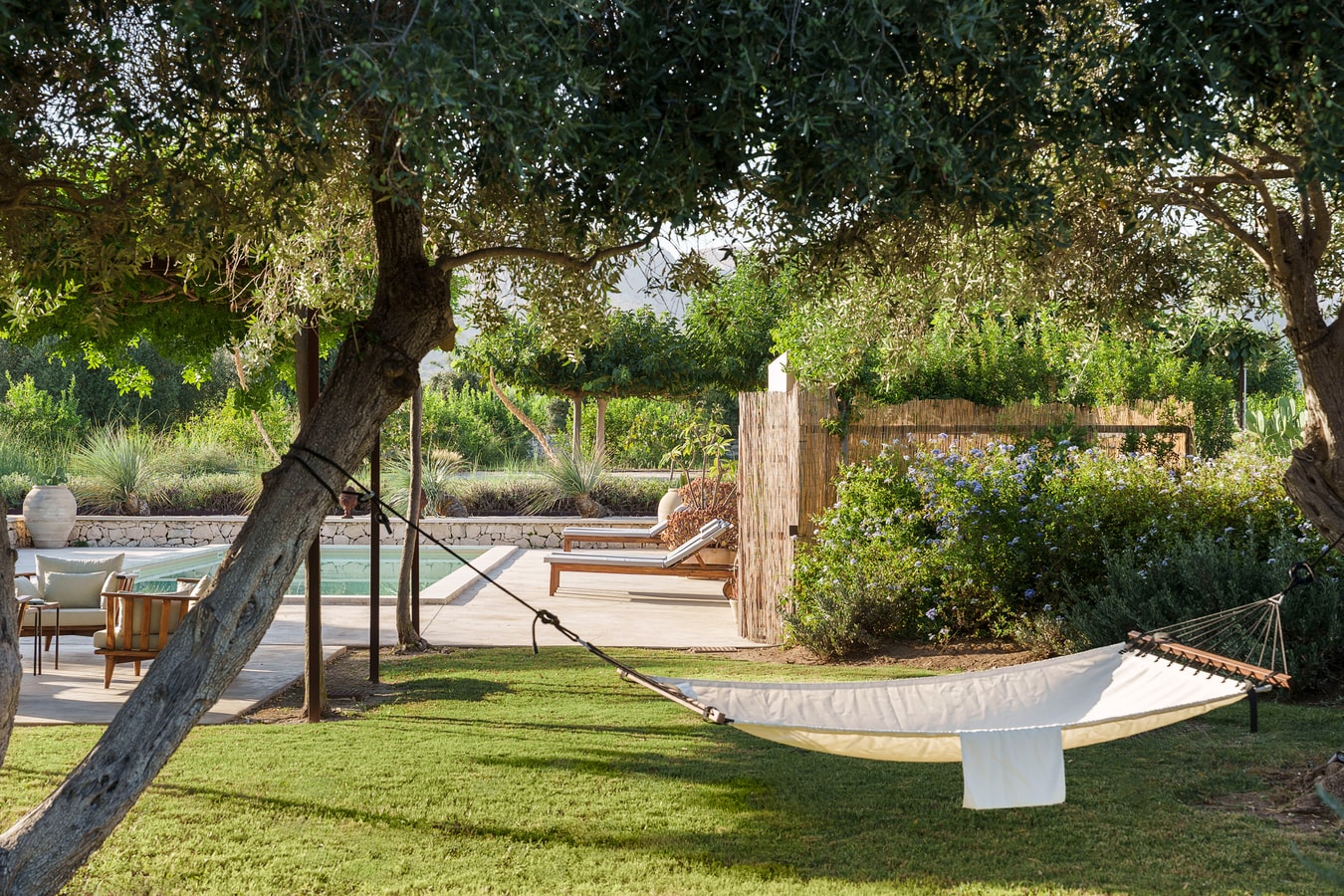 Villa Giordana with private swimming pool, Sicily 69 Villas in Italy