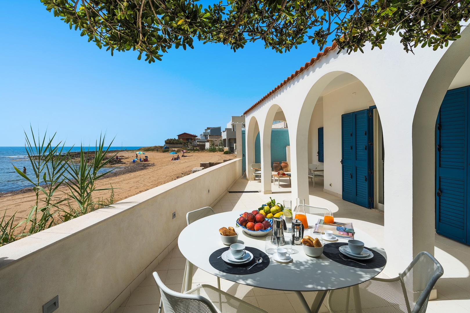 Villa Fresca - sea front villa 29 Villas in Italy