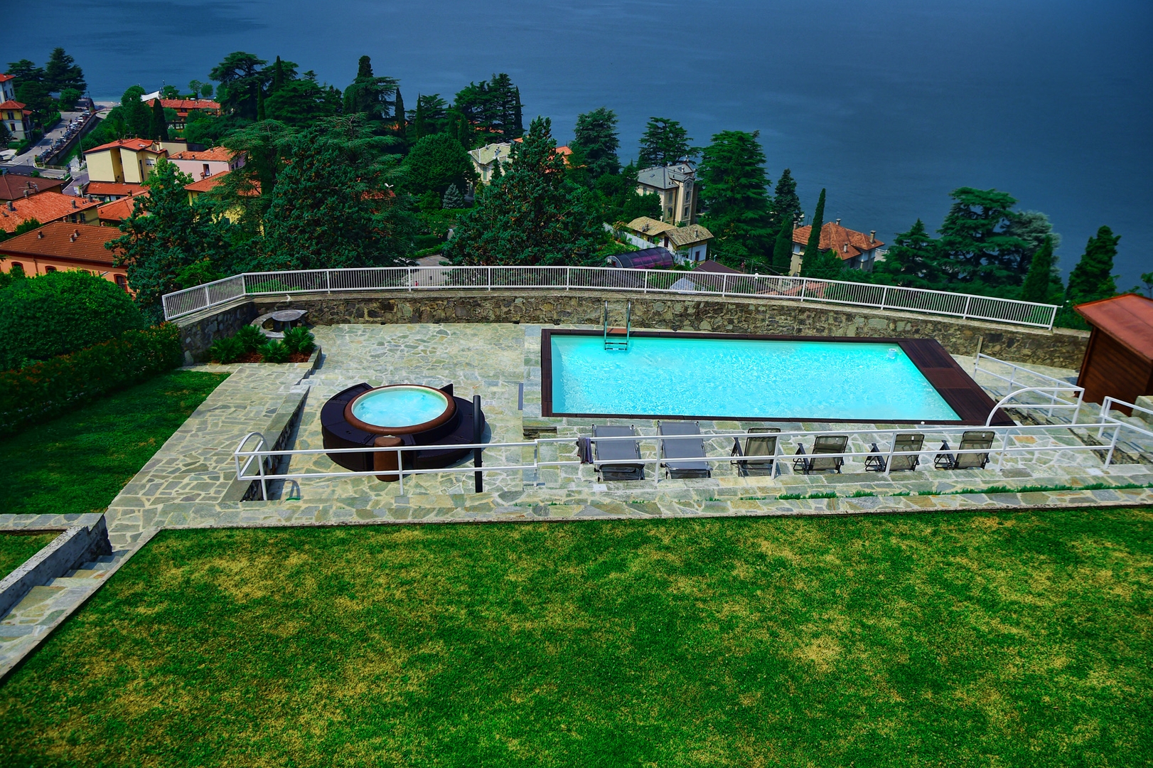 Villa Sovrana  Lake Como 0 Villas in Italy