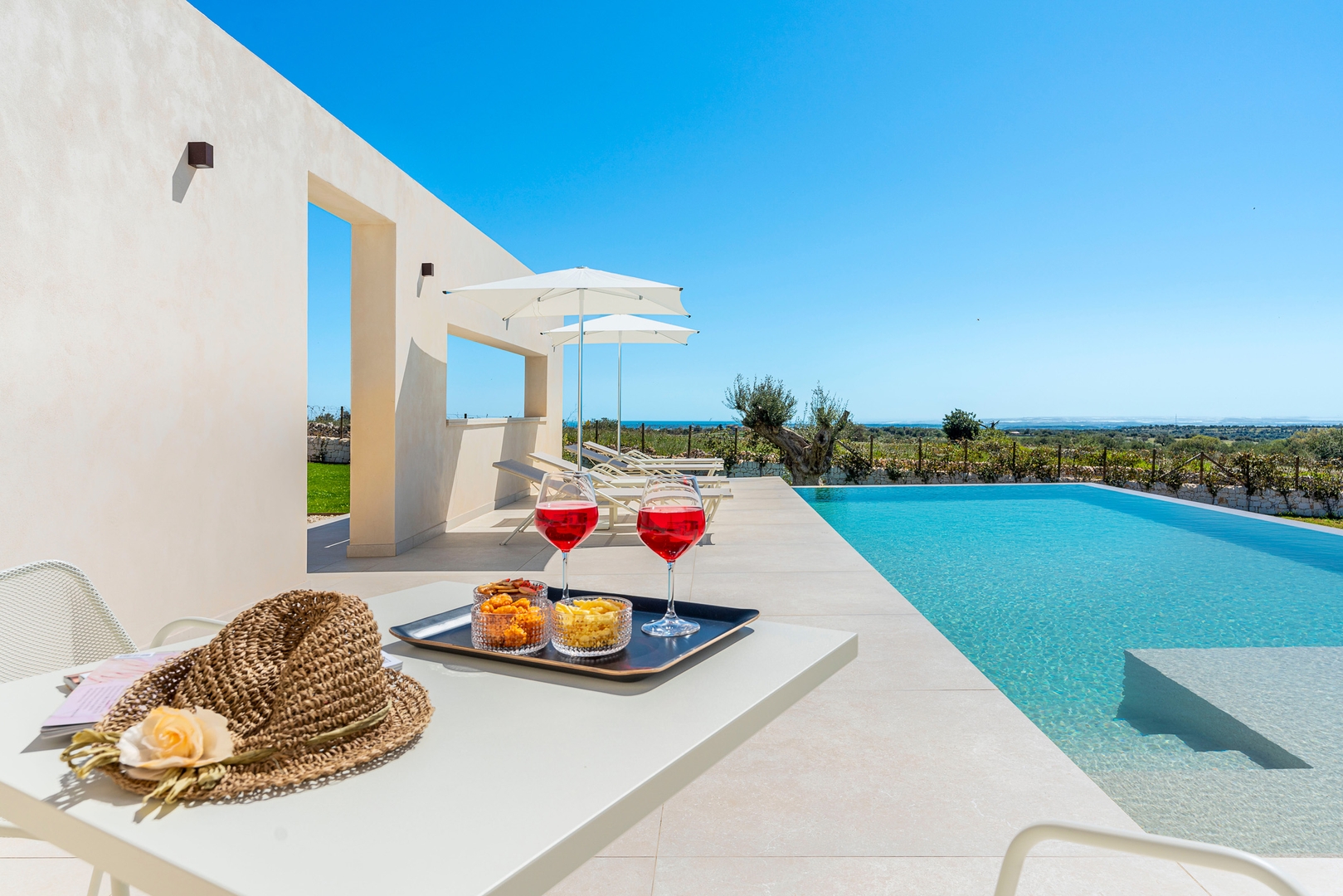 Villa Angelo - Elegant private villa with pool 0 Villas in Italy