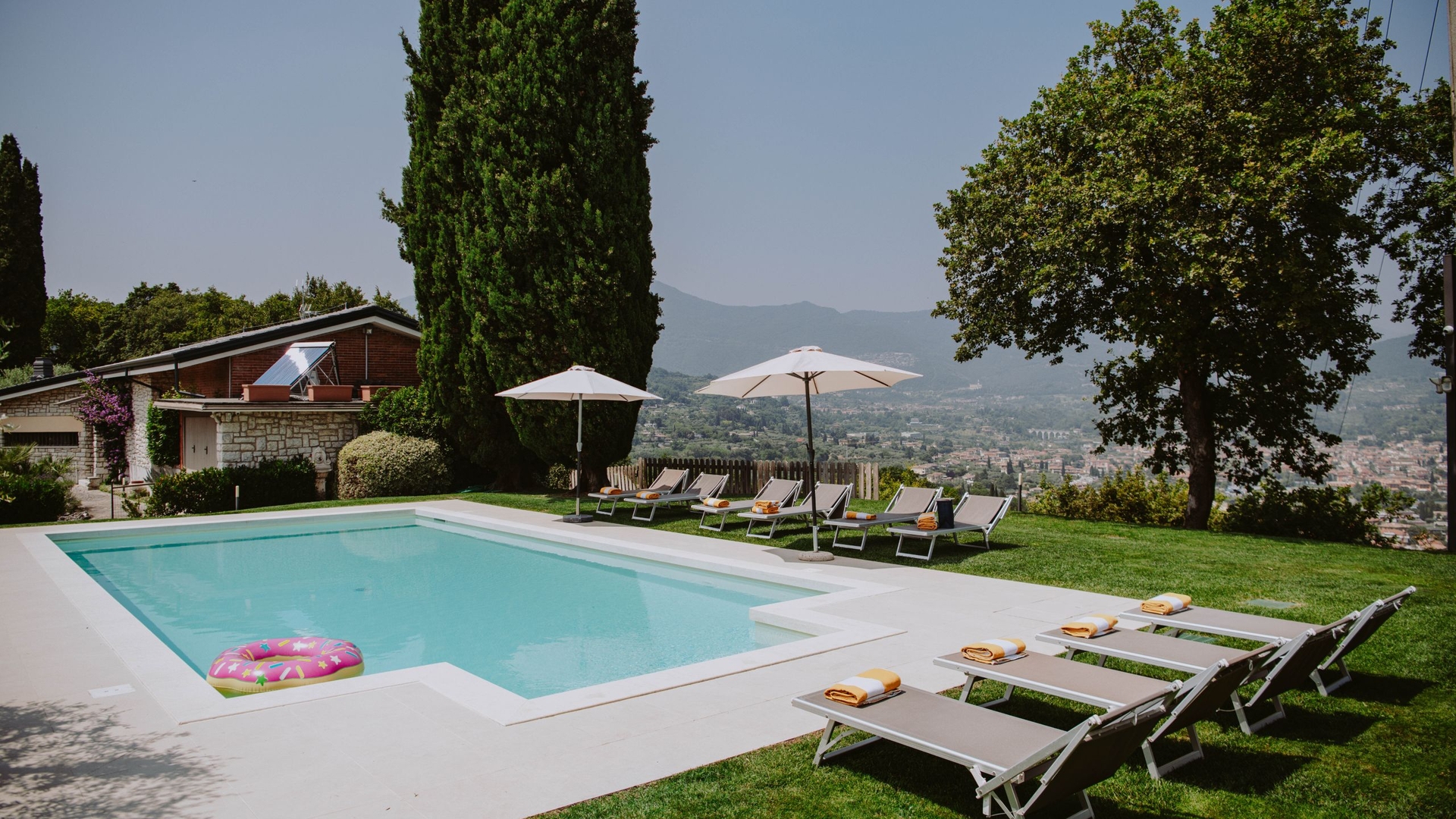 Villa Fedella - Lakeside villa with private pool and lake views 35 Villas in Italy