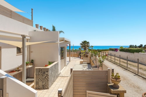 Casa Capo Blu, Beach House with Sea Access 53 Villas in Italy