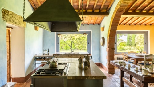 Podere Pulciano - Historic Tuscan farmhouse with pool 10 Italian Breaks