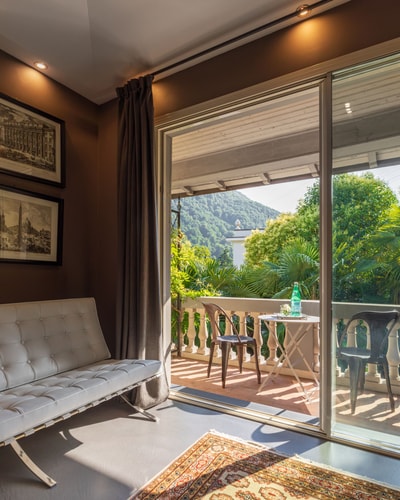 Villa Classica, Historic villa with lake views 34 Villas in Italy