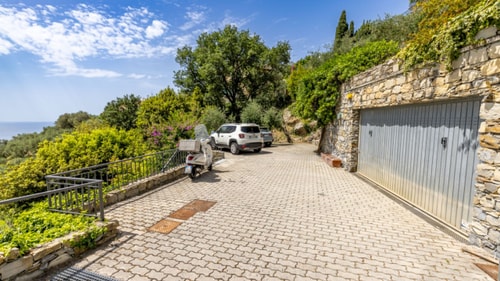 Villa Soleluna, Coastal Elegance 32 Italian Breaks