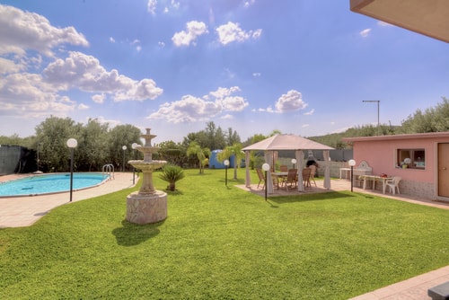 Villa Salvia, with private pool near Syracuse 22 Villas in Italy