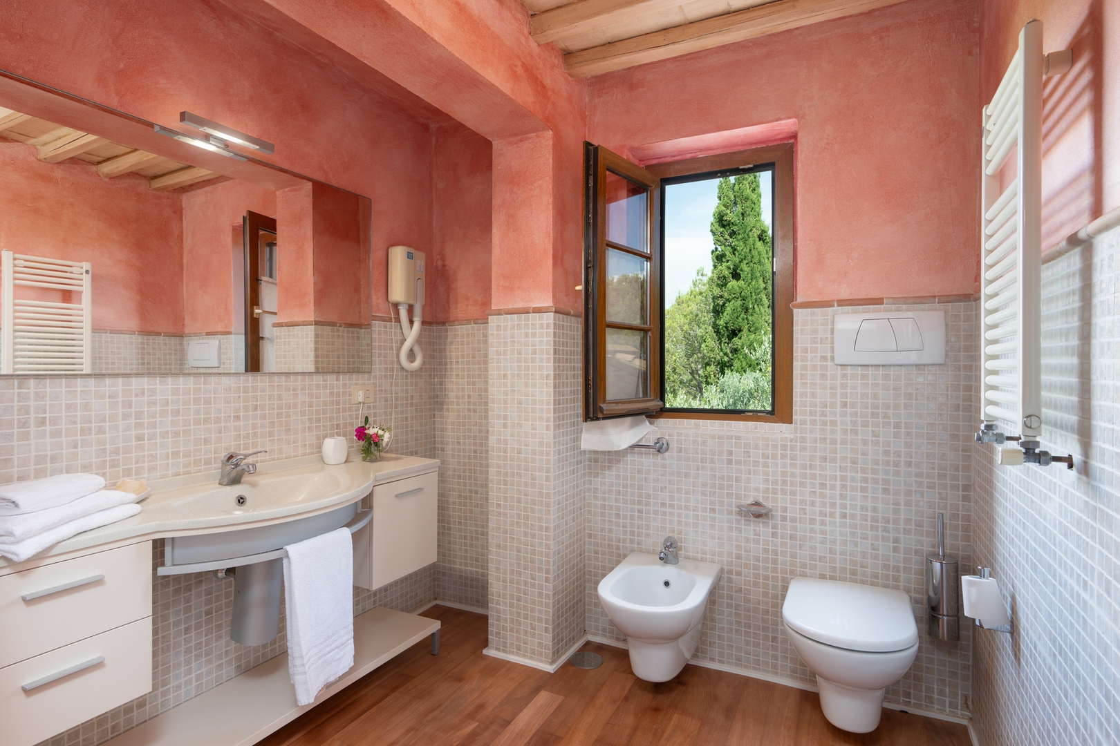 Podere Delle Vigne, in the Vineyards of Maremma 33 Villas in Italy