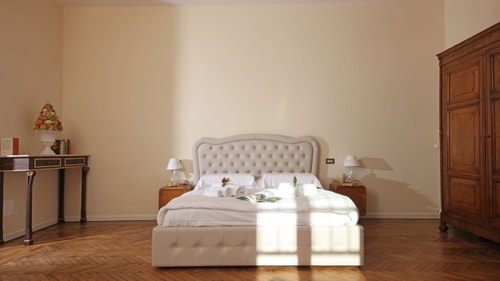 Villa Cadenza - Private villa with lake views 15 Villas in Italy