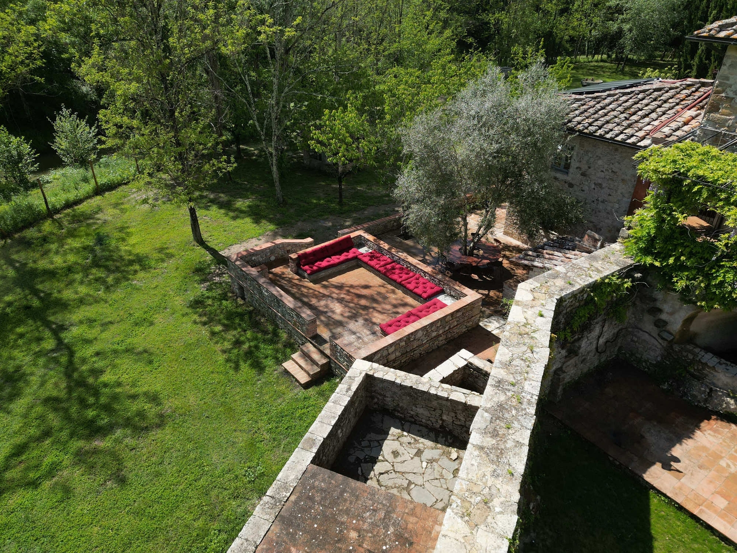 Villa Antiche Macine - Florence Area 55 Villas in Italy
