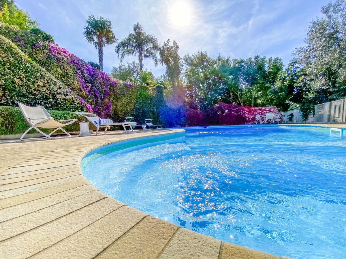 Casa Le Onde, with private terrace, shared pool 15 Villas in Italy