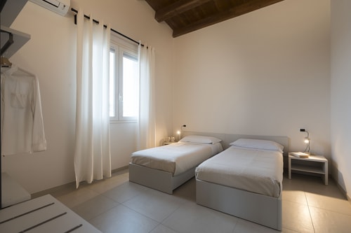 Tenuta Oliveto, Luxury Country Estate near Noto 61 Villas in Italy