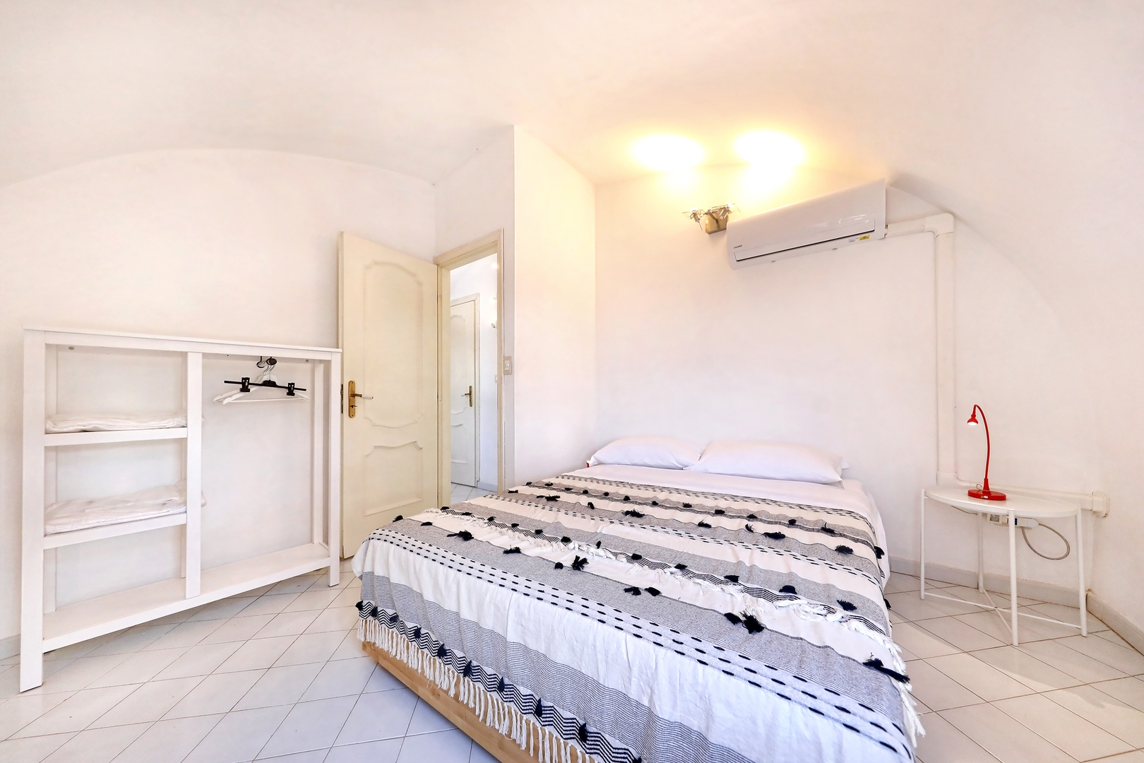 VILLA CLELIA – PLEMMIRIO 26 Villas in Italy