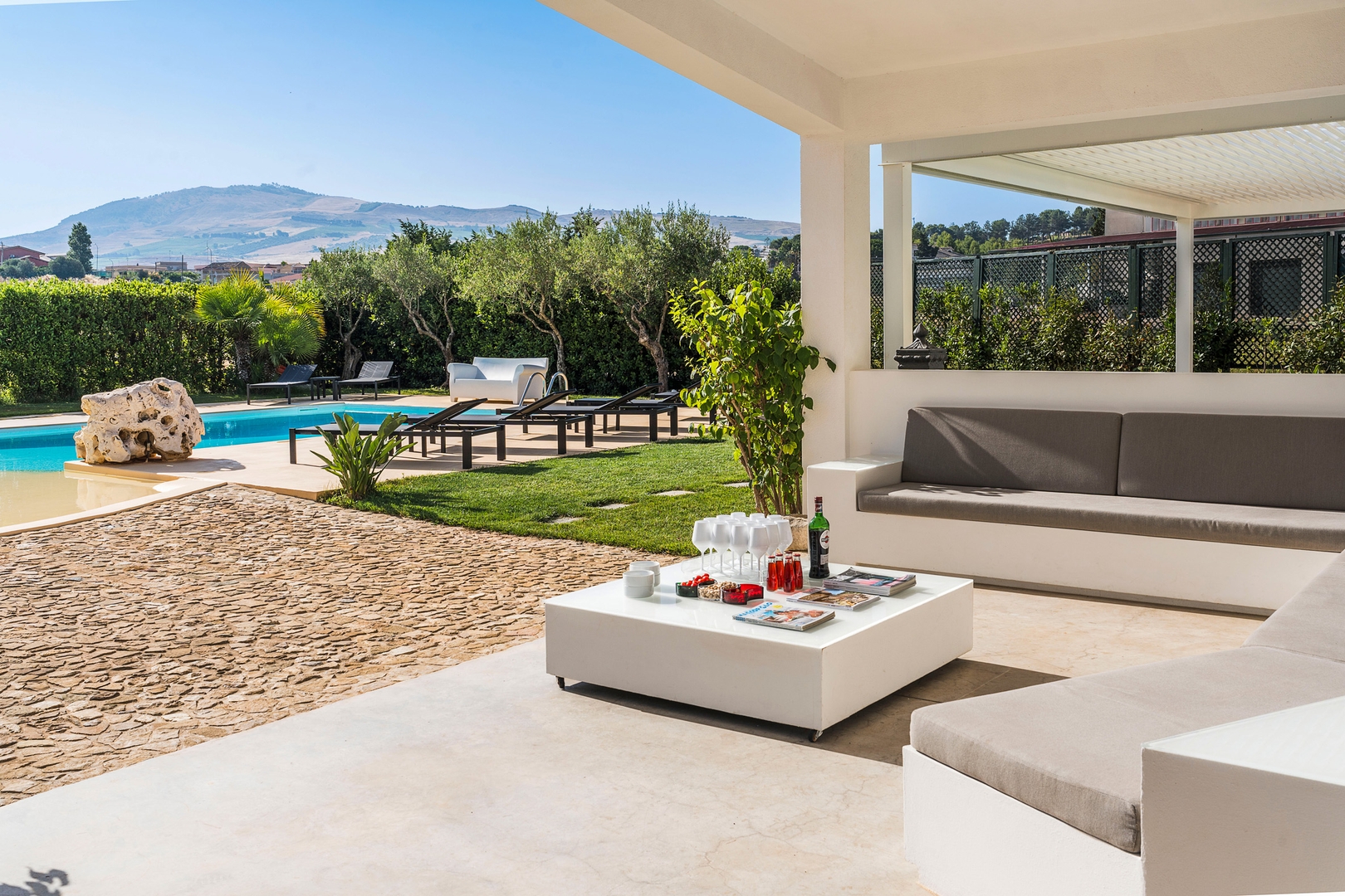 Villa Rega - Private villa with pool in Sicily 2 Villas in Italy