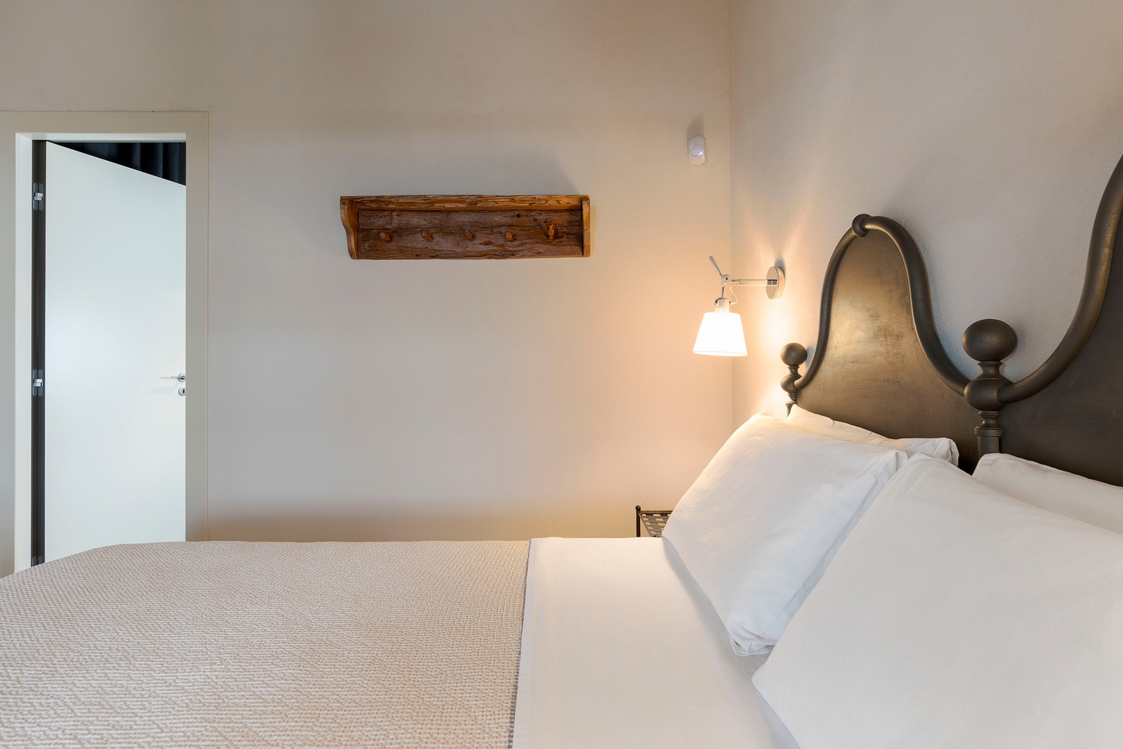 Villa Notu, near Noto town 37 Villas in Italy
