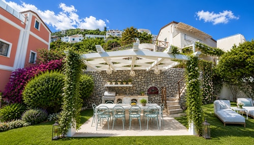 Villa Dani - Sea-facing villa with two pools 47 Villas in Italy