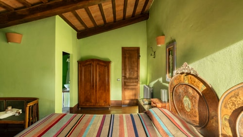 Podere Pulciano - Historic Tuscan farmhouse with pool 34 Italian Breaks