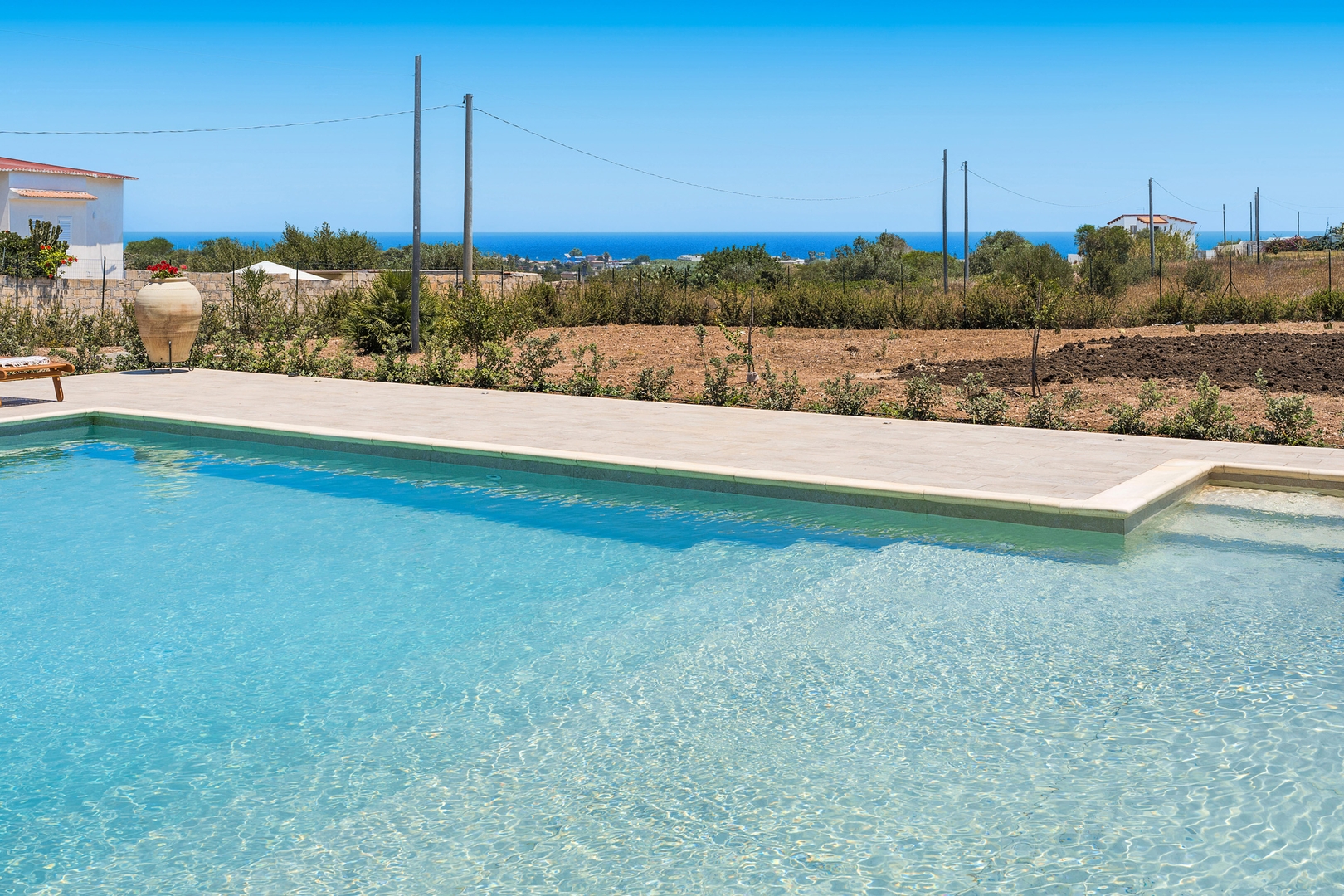 Villa Pachino - modern villa with pool 0 Villas in Italy