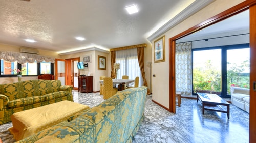 Villa Terra Di Luce, Mediterranean Charm near Syracuse 12 Villas in Italy