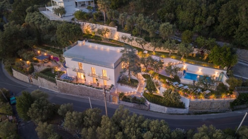 Villa Baia Serena, Panorama with Private Pool 57 Villas in Italy