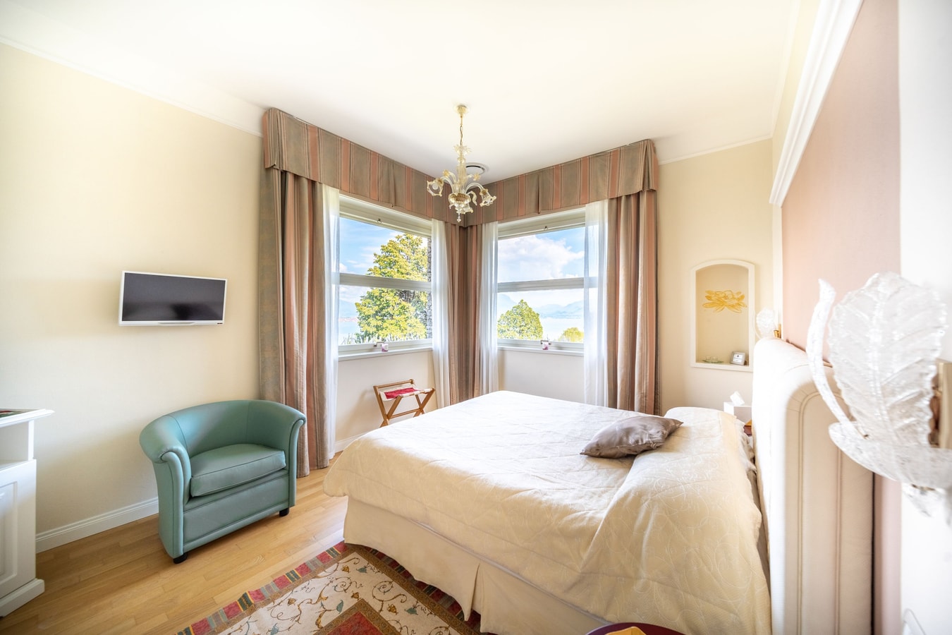 Villa Alvino, large family villa by the lake 28 The Prestige Villa Collection