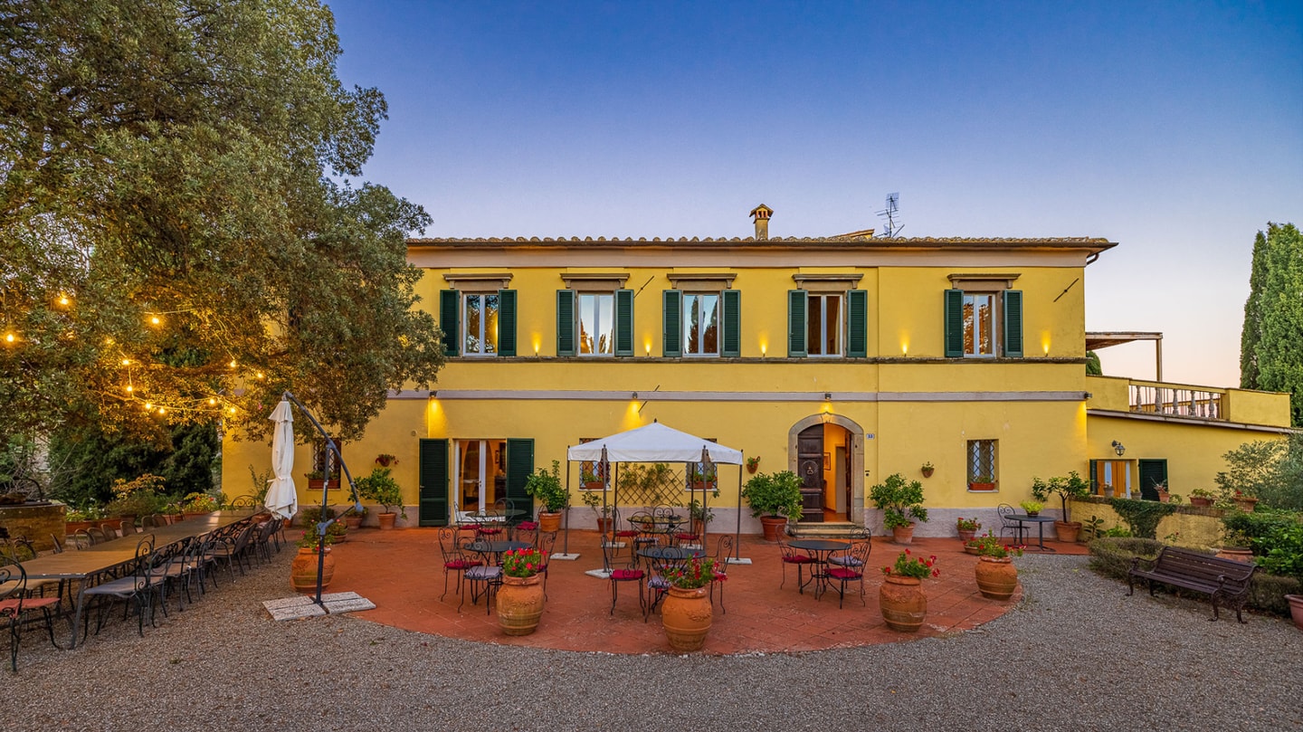 Villa Nicoletta - Large private villa with pool Villas in Italy