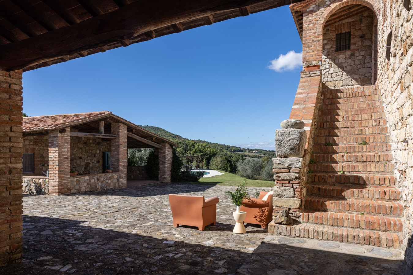 Villa Etruria, near Casole d’Elsa 33 Villas in Italy