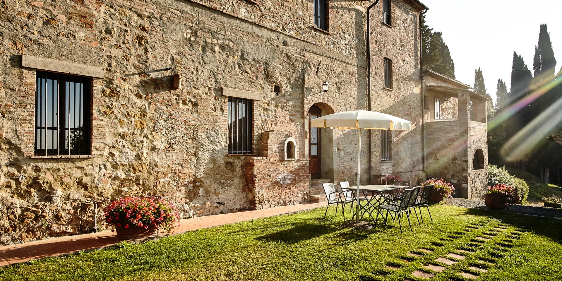 Castagneto Estate - Large Tuscan Borgo 34 Villas in Italy