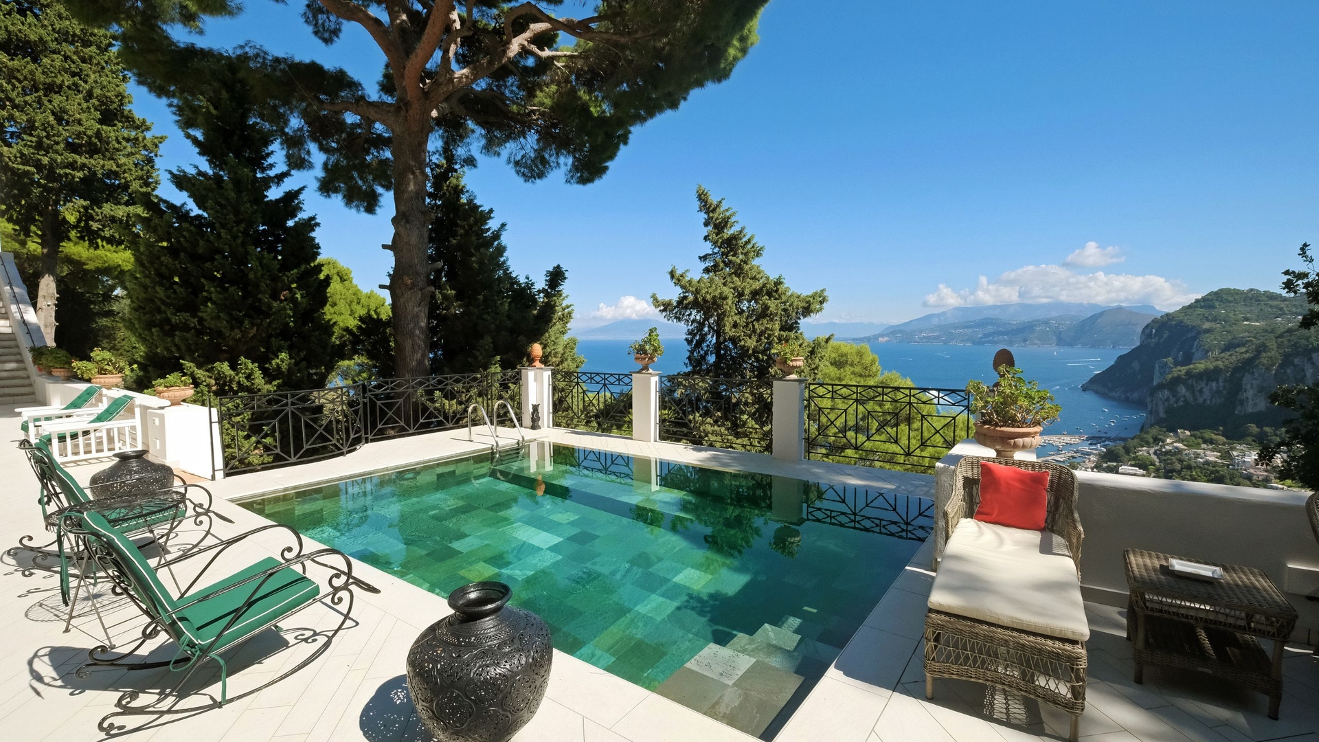 Villa Fernanda - Two villas with pool in Capri 33 Villas in Italy