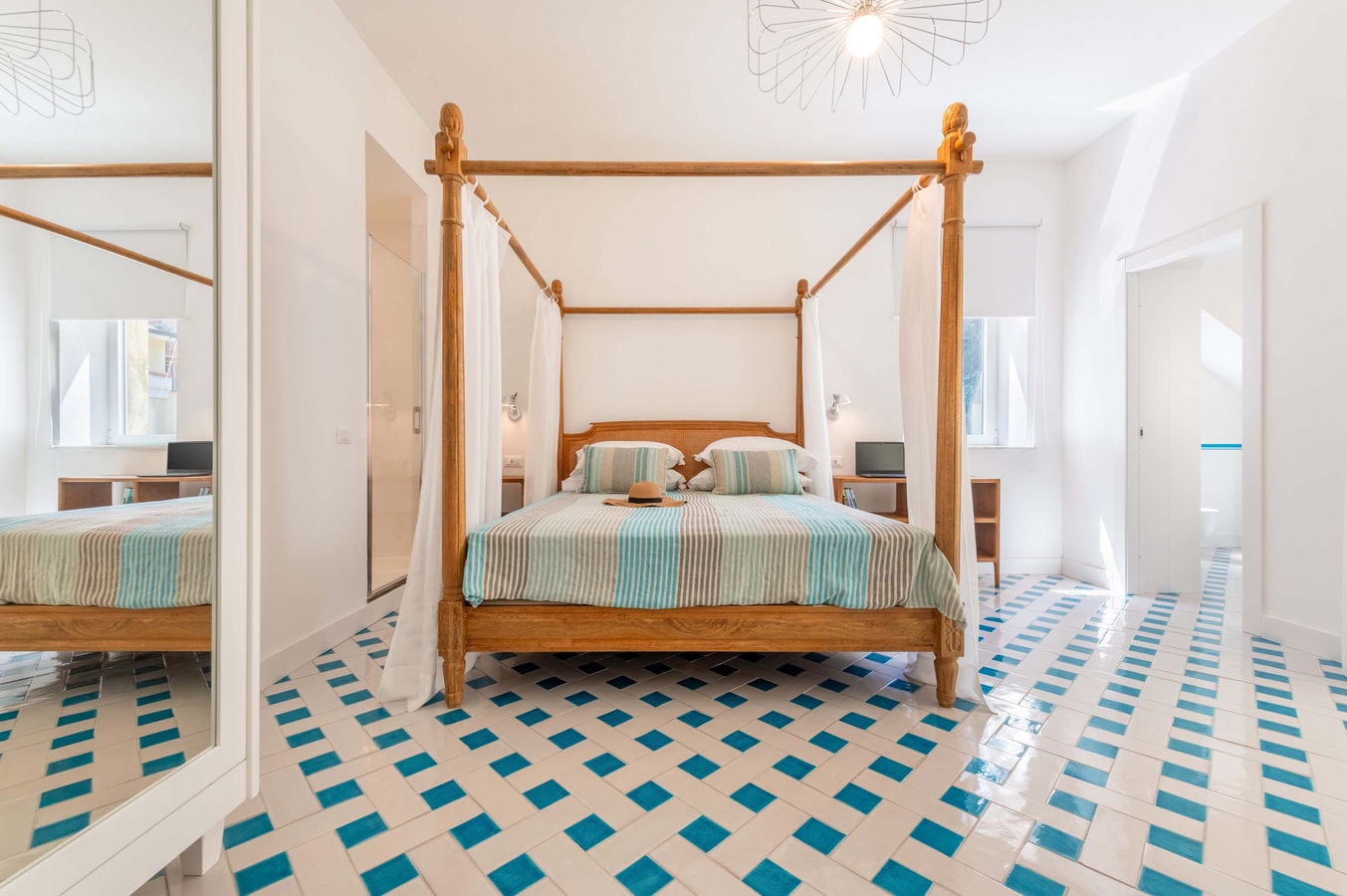 Casa Mareluna, Elegance in the Heart of Sorrento 12 Villas in Italy