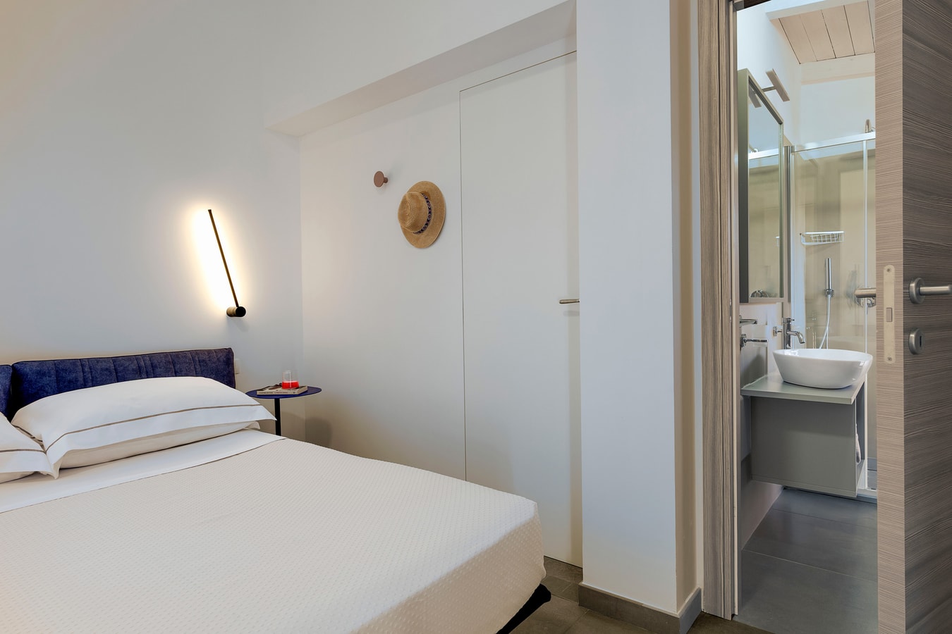 Casa Macchia Blu, Beach House with Sea Access 22 Villas in Italy