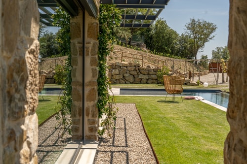 Villa Il Lago, Retreat with Heated Infinity Pool 57 Villas in Italy