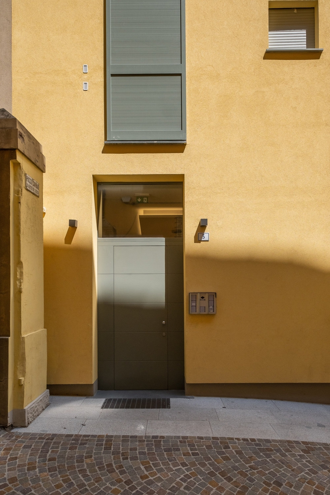 Casa Vicolo 1, apartment in Bologna centre 15 Villas in Italy