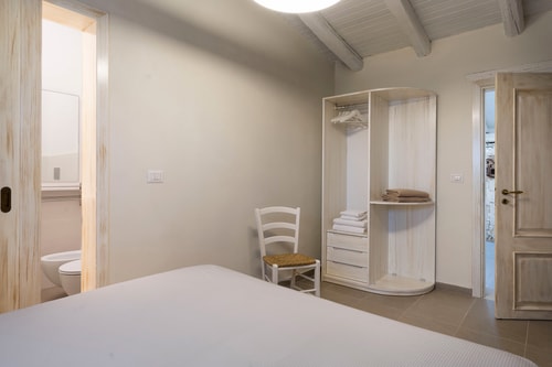 Villa Catrice - Seafront villa with private pool 31 Villas in Italy