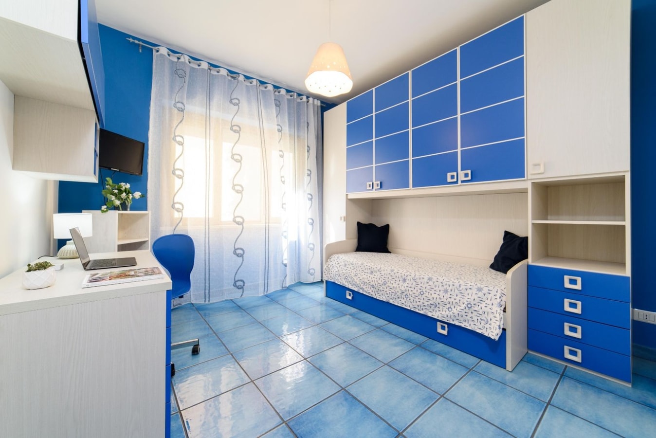 Casa Surriento, Family Apartment with Shared Pool 22 Villas in Italy