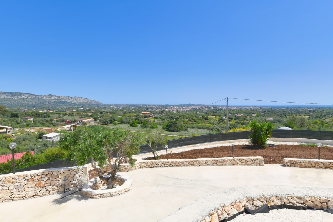 Villa Luce, close to town 46 Villas in Italy