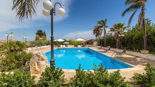 Villa Vista Serena, Traditional Estate in Rural Modica 0 Villas in Italy