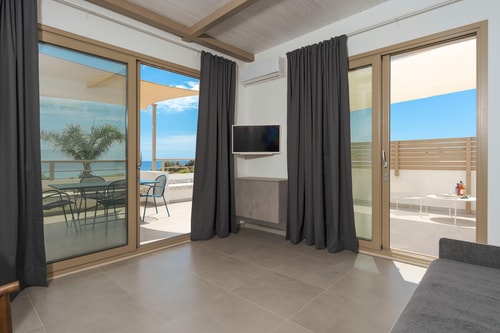 Casa Capo Blu, Beach House with Sea Access 36 Villas in Italy