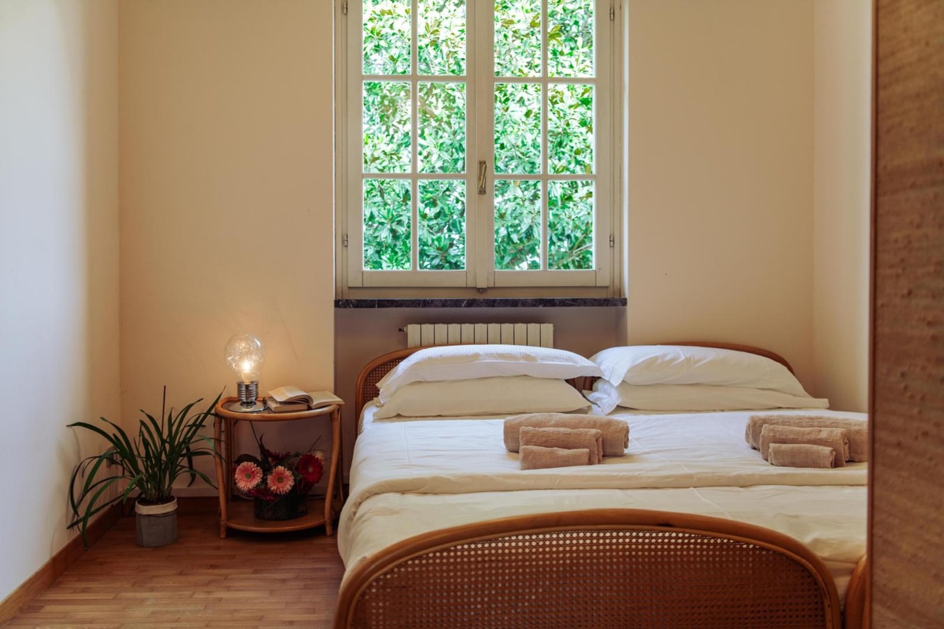 Villa Manerba, Private Villa Near Town And Lake 12 Villas in Italy