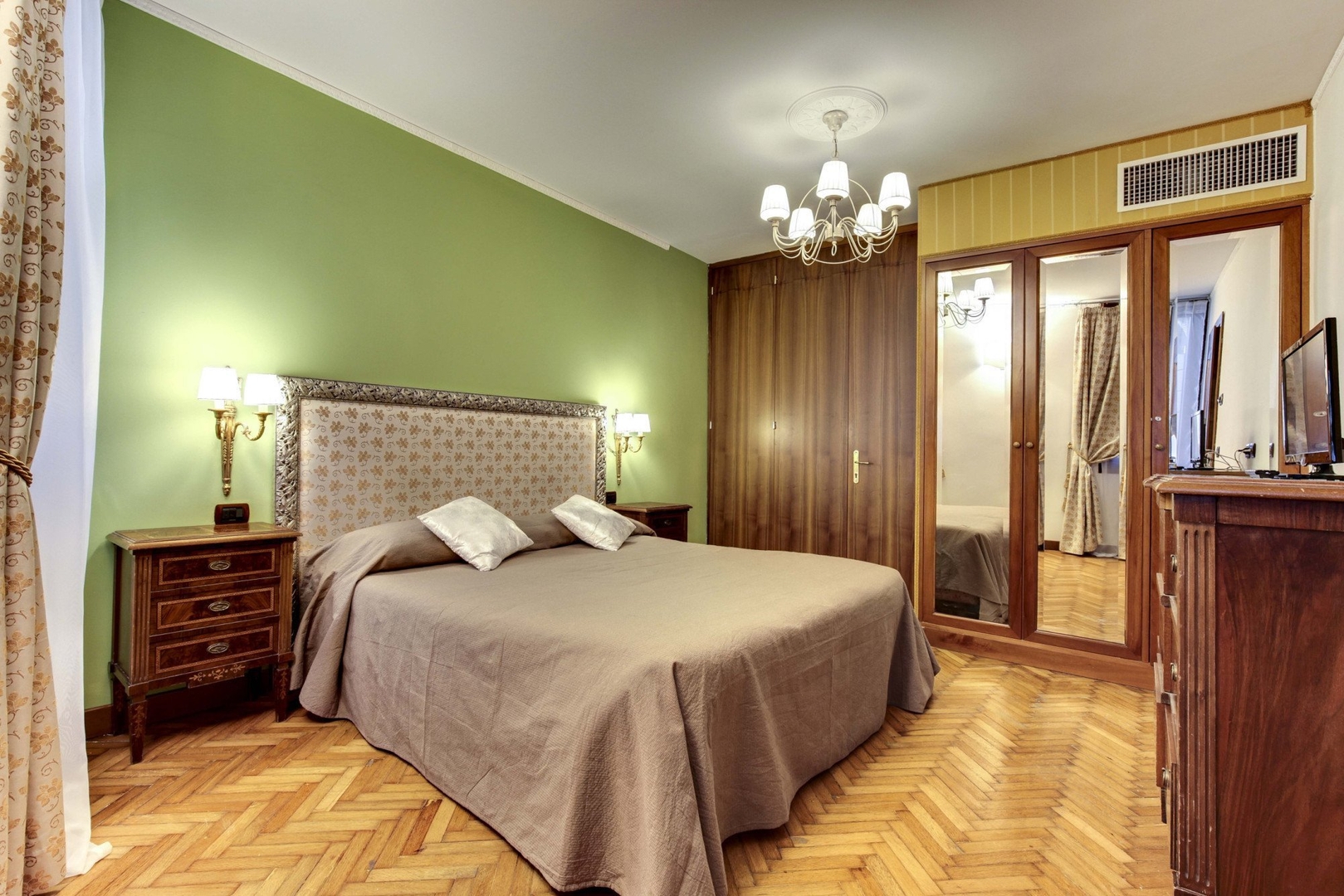 Sospiri Suite - San Marco 2 Villas in Italy