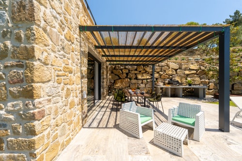 Villa Il Lago, Retreat with Heated Infinity Pool 33 Villas in Italy