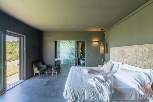 Villa Il Lago, Retreat with Heated Infinity Pool 13 Villas in Italy