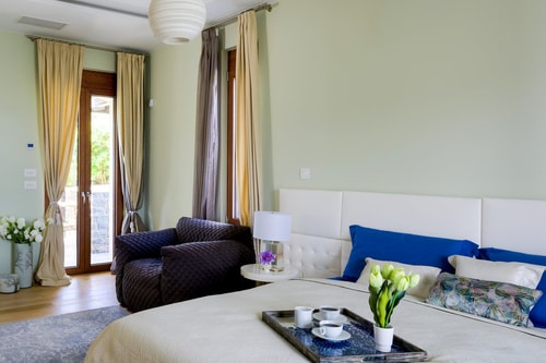 Luxury modern villa with swimming pool in Crete 19 My Villa Breaks