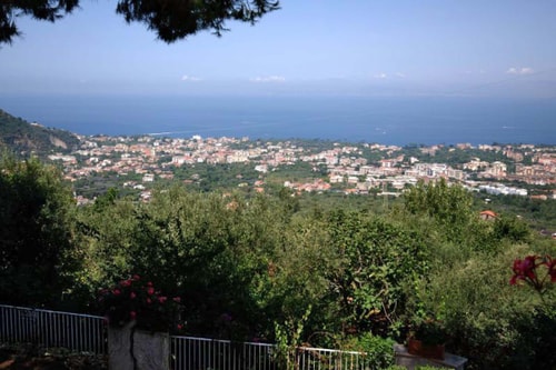 Casa Le Onde, with private terrace, shared pool 24 Villas in Italy