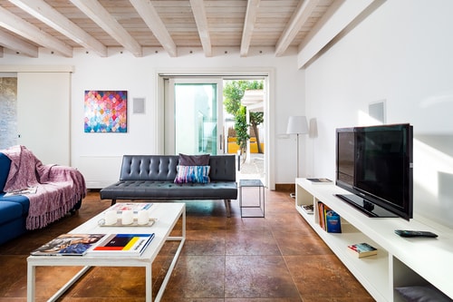 Casa Ulisse, sea front property 15 Villas in Italy