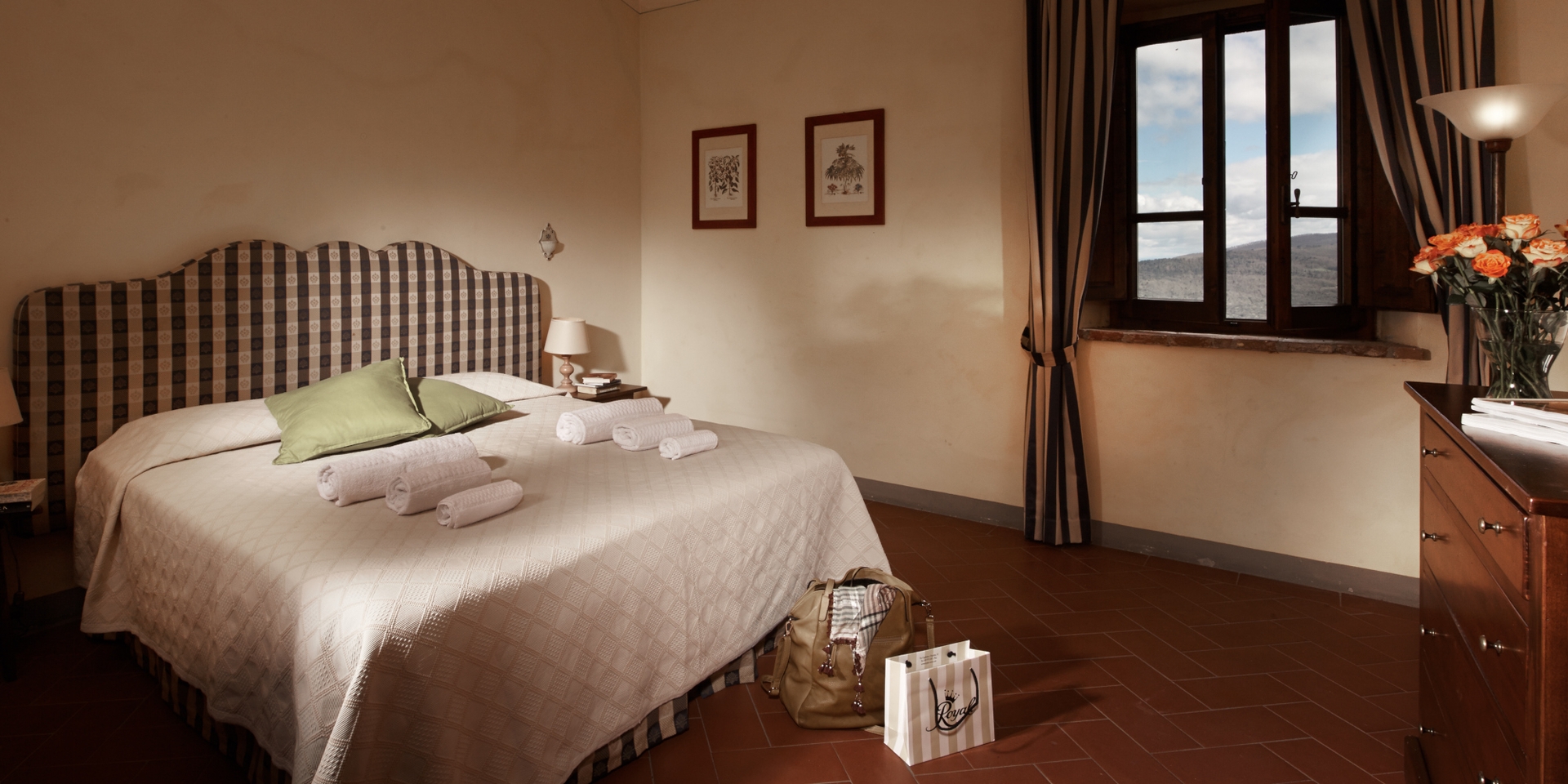 Castagneto Estate - Large Tuscan Borgo 15 Villas in Italy