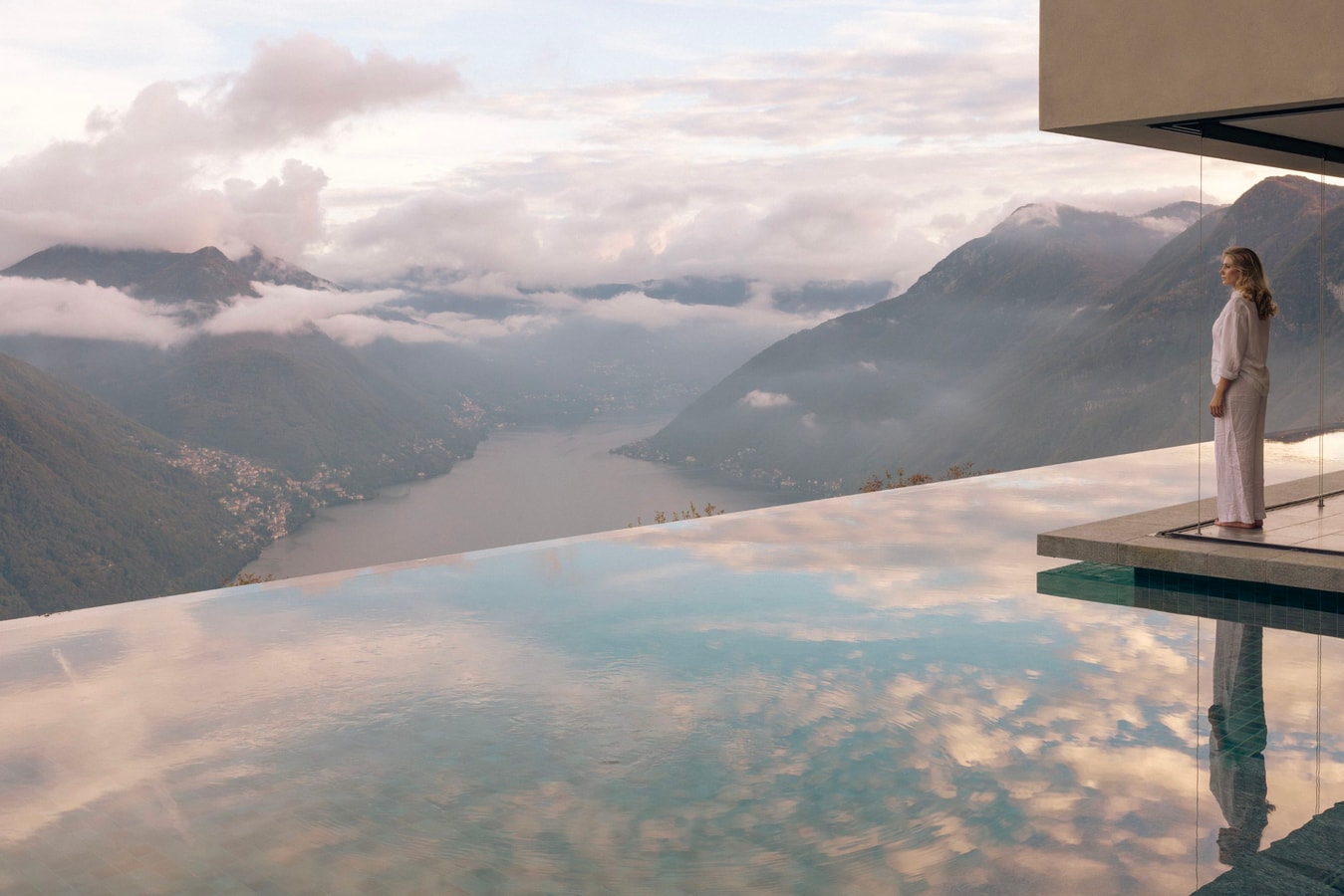 Villa Oltre Le Nuvole - Luxury villa with lake views Villas in Italy